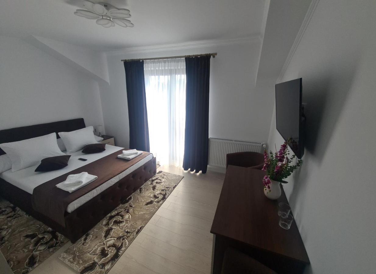Pensiunea Gold Wellness&Spa Chiscau Εξωτερικό φωτογραφία